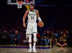 爱游戏手机版-从赛前那不勒斯备战英超到密尔沃基雄鹿围绕NBA总决赛队长鼓劲，勒沃库森今晨造点机会